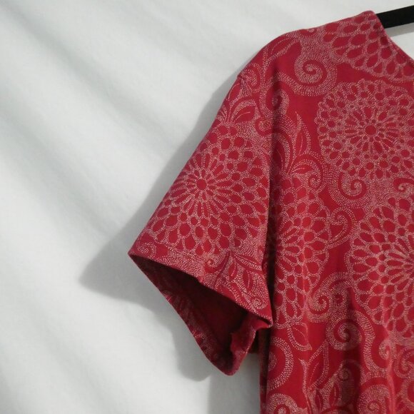 CROFT & BARROW Crewneck | large | Red Floral Short Sleeve Pima Cotton Shirt - Picture 3 of 15